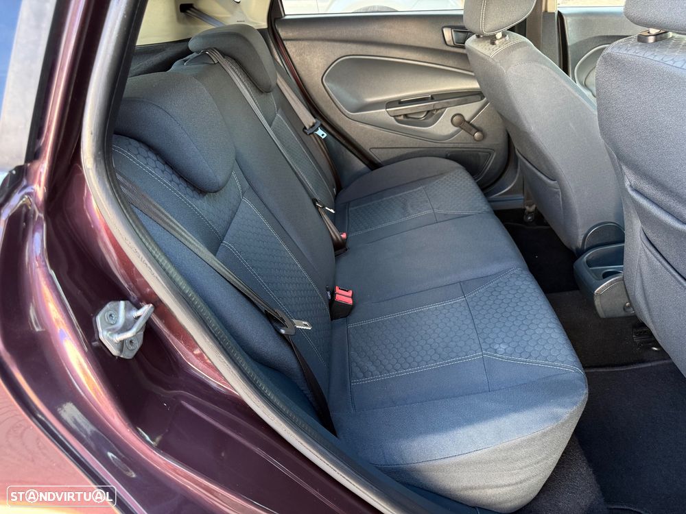 Ford Fiesta 1.4 TDCi Titanium - 14