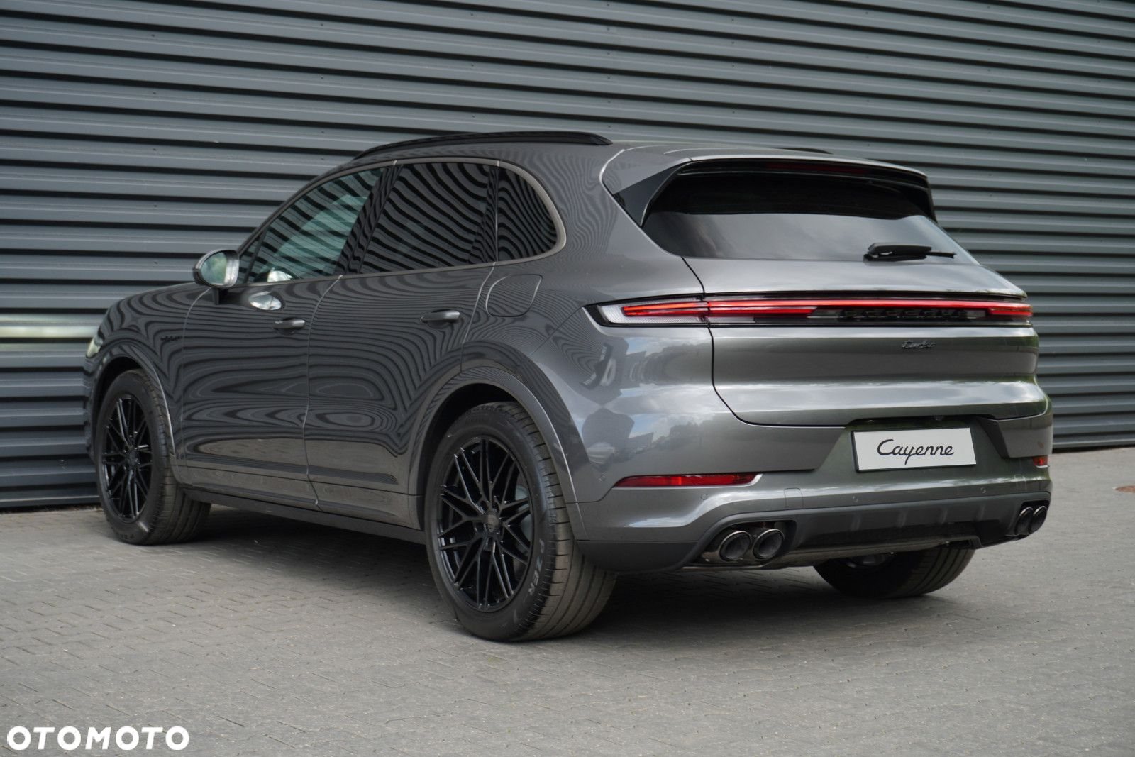 Porsche Cayenne - 5