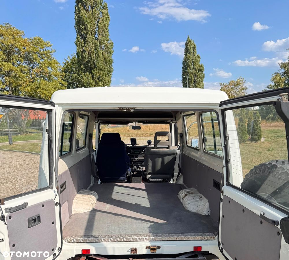 Toyota Land Cruiser - 7