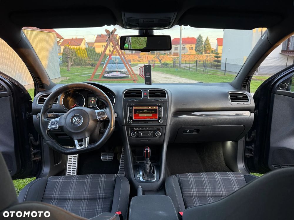 Volkswagen Golf 2.0 TDI DPF DSG GTD - 13