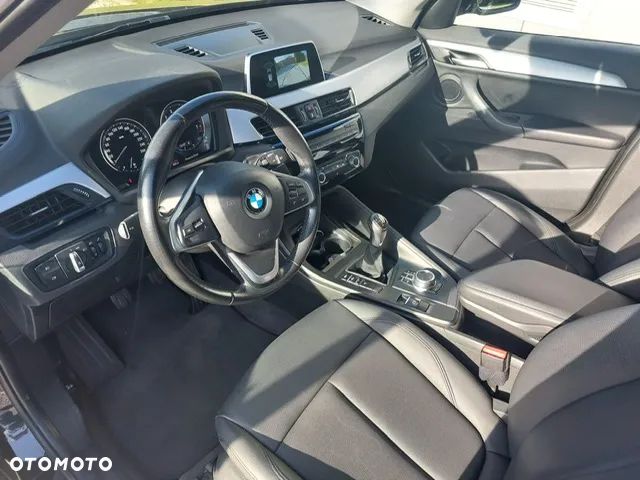 BMW X1 sDrive18i Advantage - 19