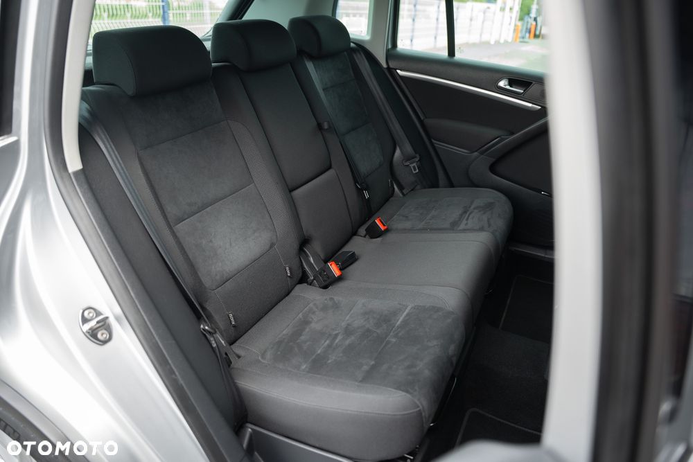 Volkswagen Tiguan 1.4 TSI 4Motion Life - 36