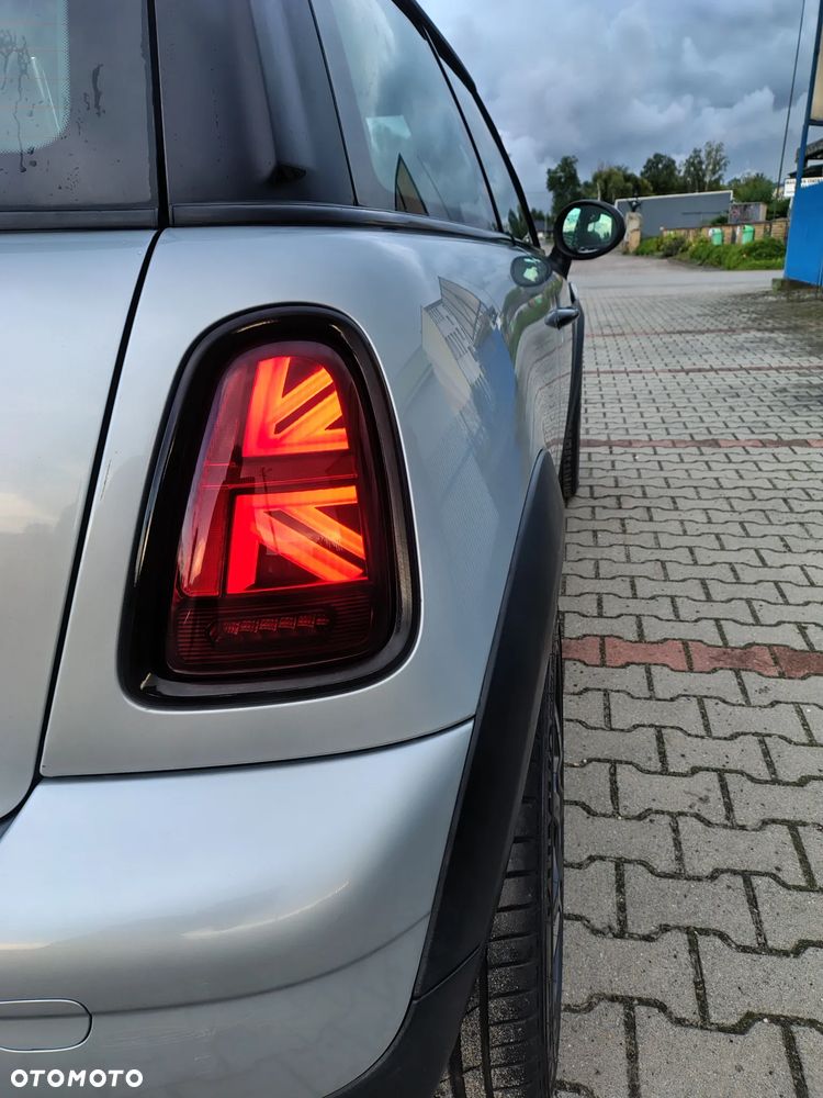 MINI Cooper Standard - 15