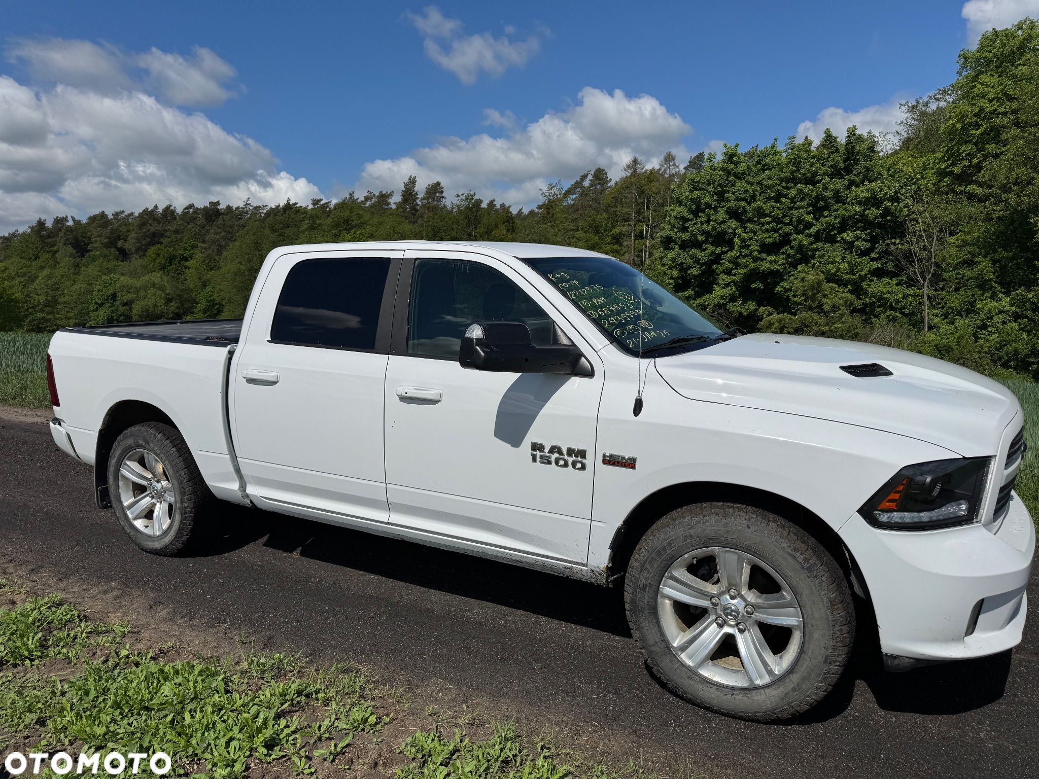 Dodge RAM 1500 5.7 4x4 - 2
