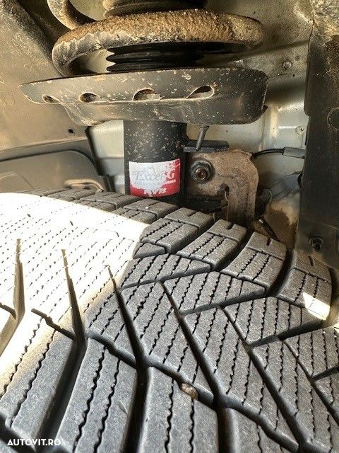 Land Rover Freelander 2 2.2L SD4 - 7