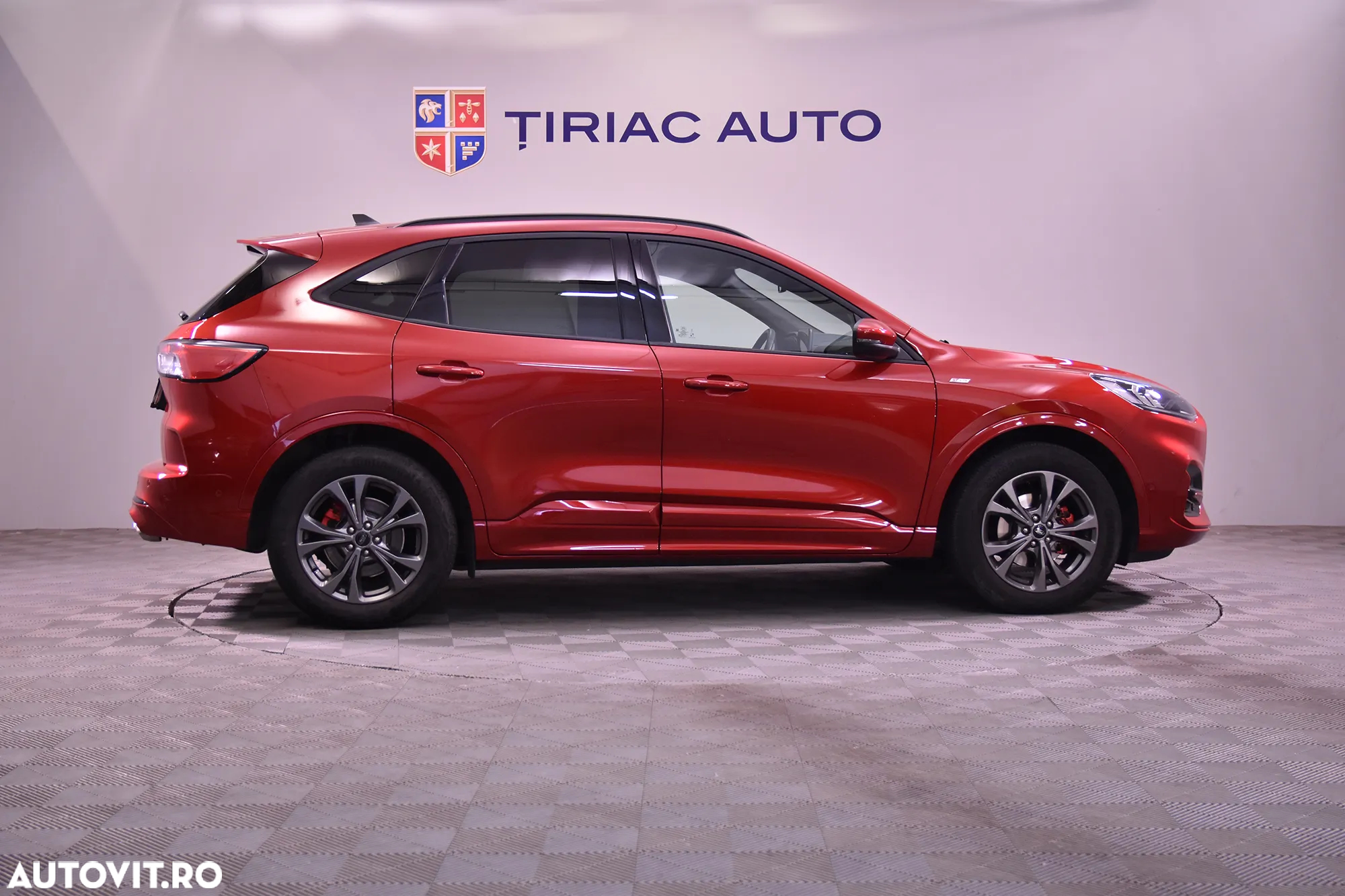 Ford Kuga - 6