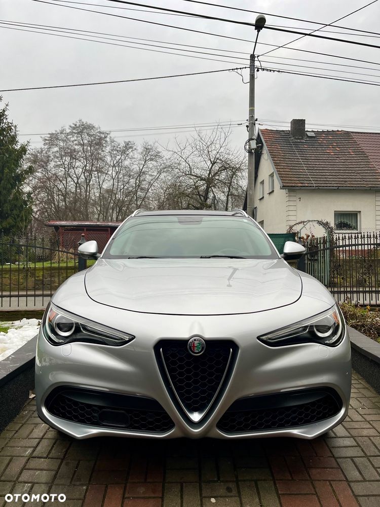 Alfa Romeo Stelvio 2.0 Turbo TI Q4 - 3