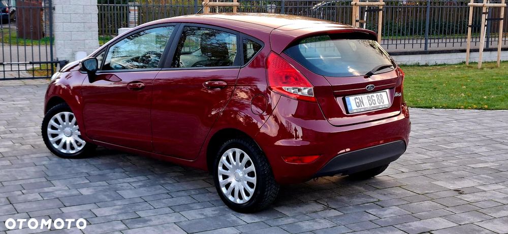 Ford Fiesta 2009 photo 4