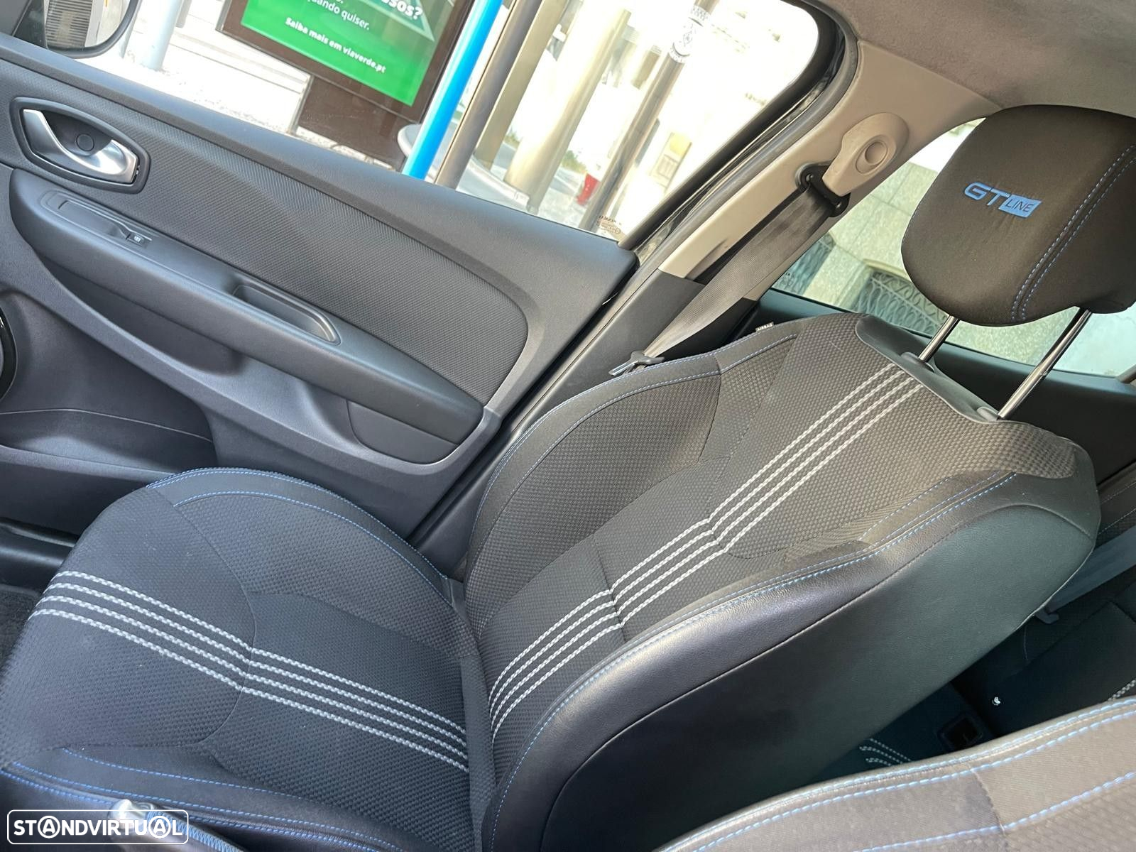 Renault Clio 1.5 dCi GT Line EDC - 21