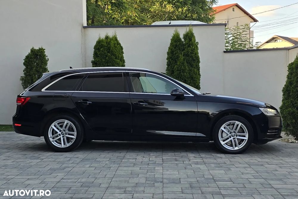 Audi A4 Avant 2.0 TDI ultra S tronic - 39