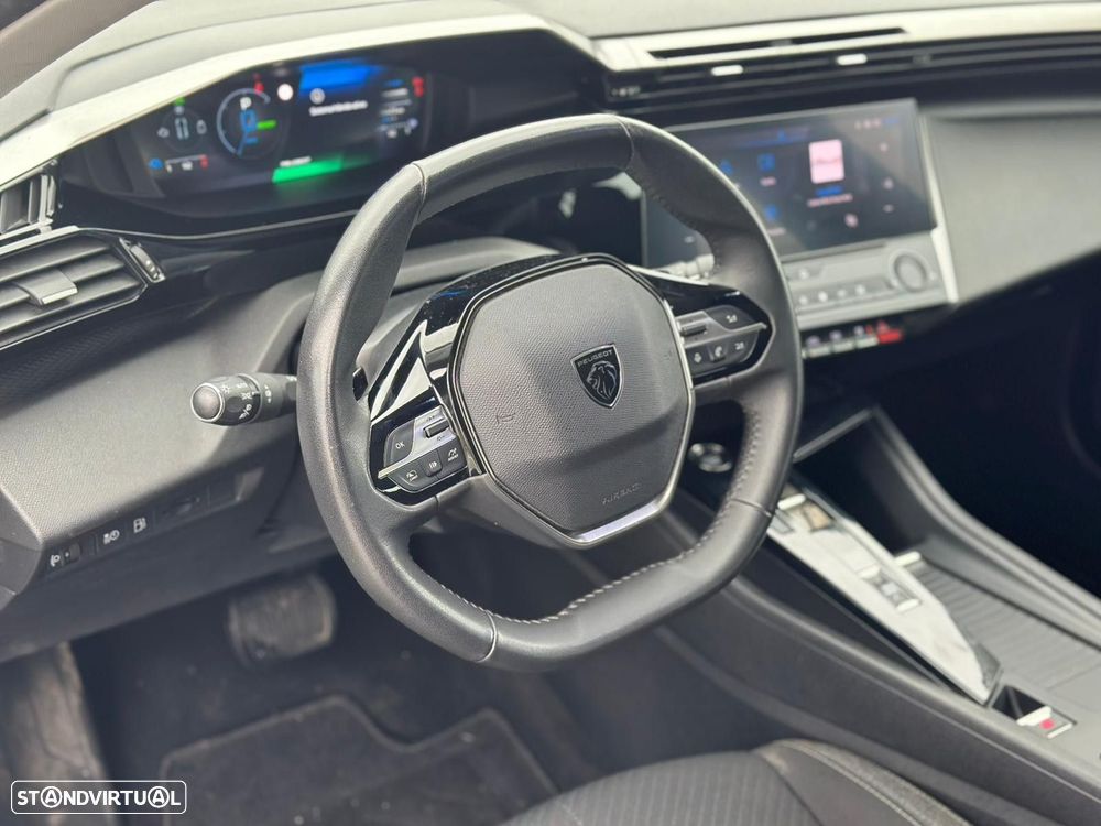 Peugeot 308 1.6 Hybrid Allure e-EAT8 - 13