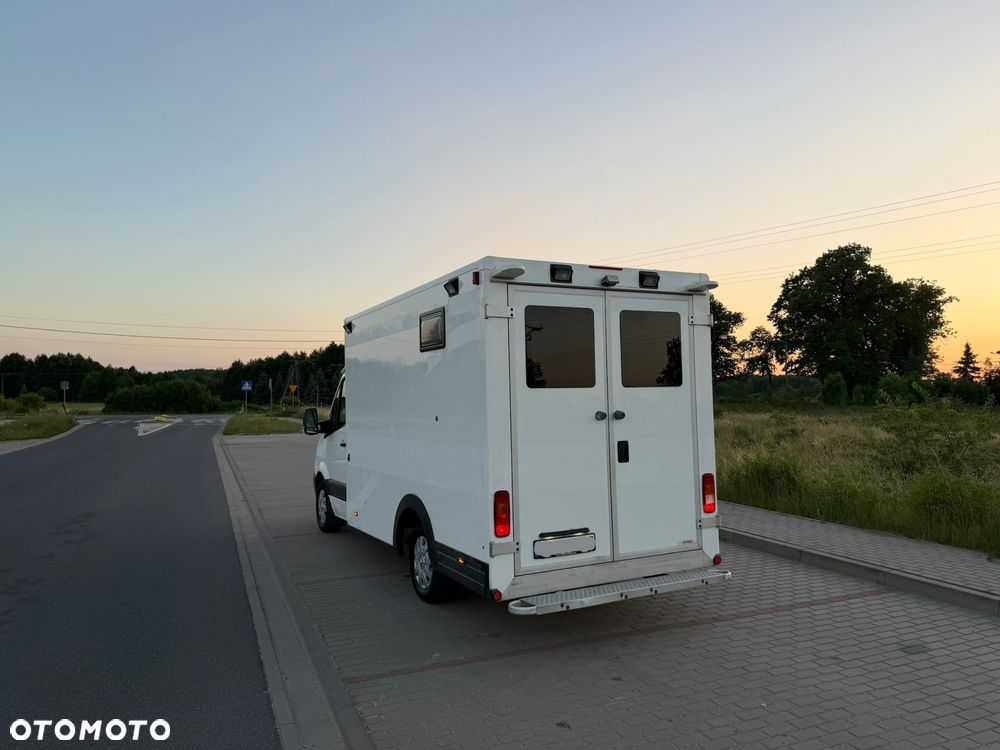Mercedes-Benz Sprinter - 7