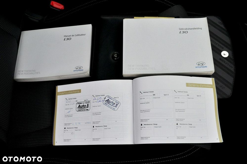 Hyundai i30 1.6 CRDi BlueDrive Premium - 37