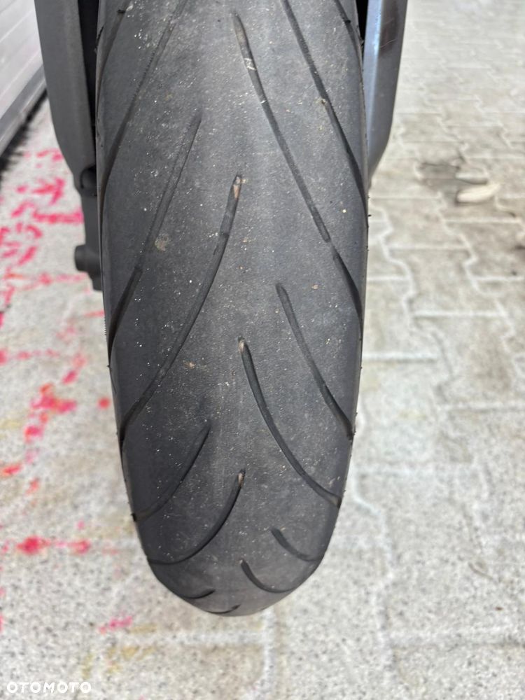 Yamaha MT - 24