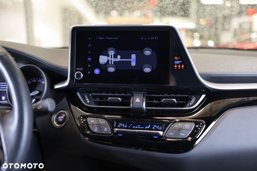 Toyota C-HR - 9