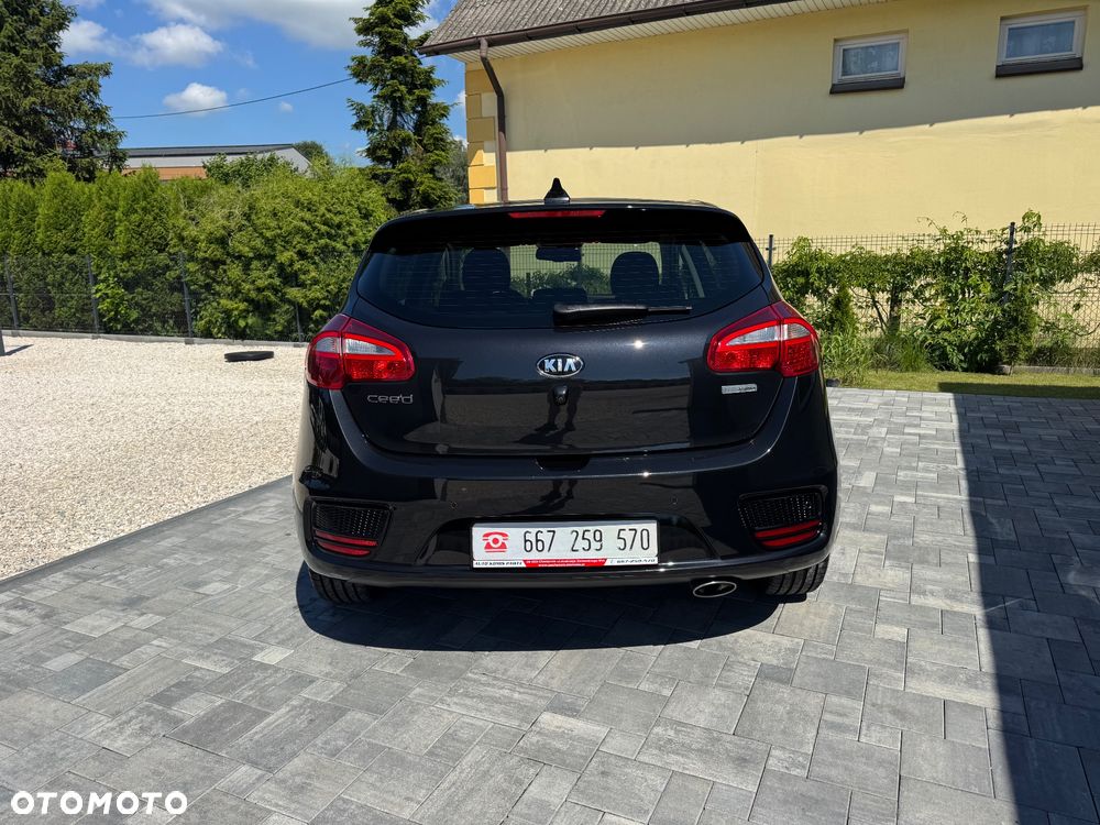 Kia Ceed 1.6 GDI Dream-Team Edition - 7