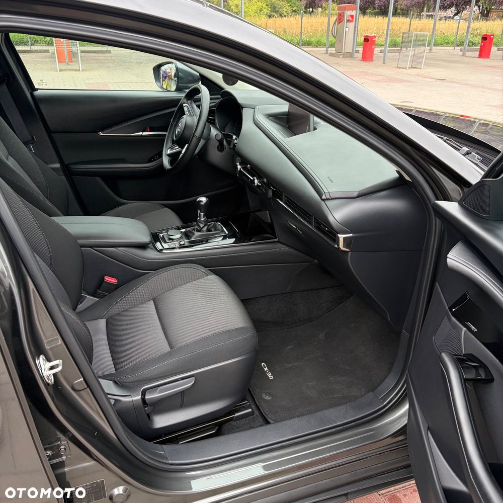 Mazda CX-30 2.0 mHEV Hikari 2WD - 12