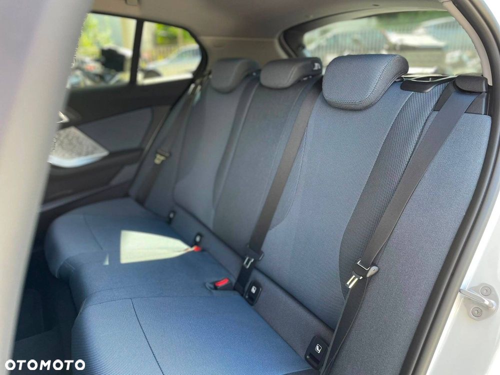 BMW Seria 1 - 28