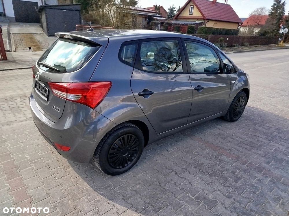Hyundai ix20 1.4 blue YES Silver - 5