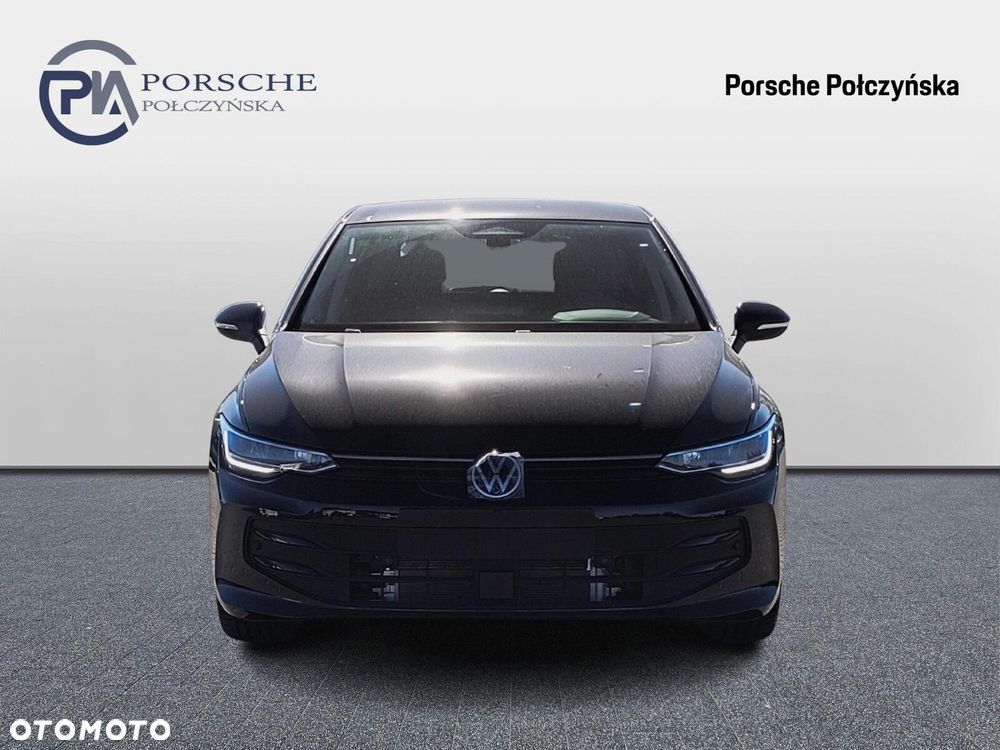 Volkswagen Golf - 8