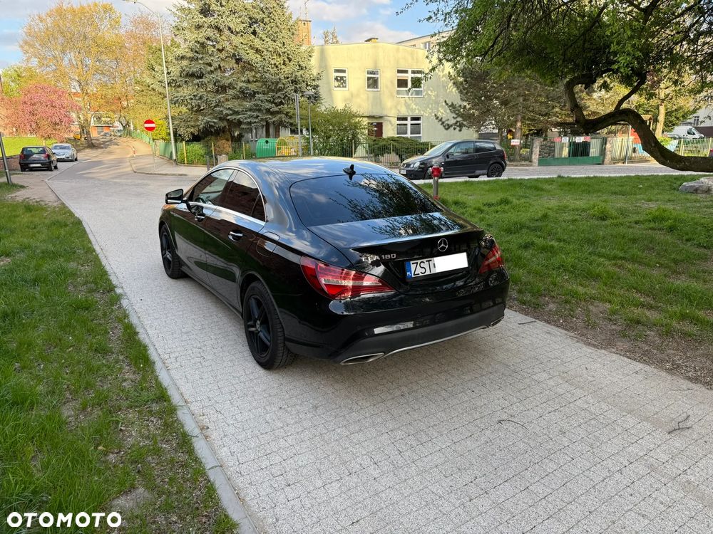Mercedes-Benz CLA 180 7G-DCT - 6