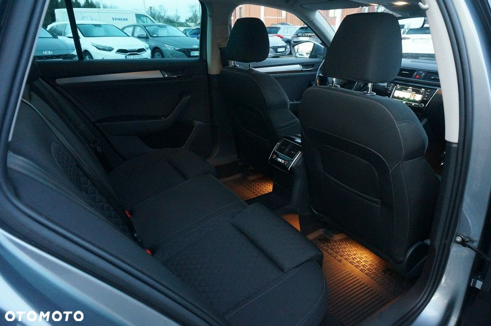Skoda Superb - 33