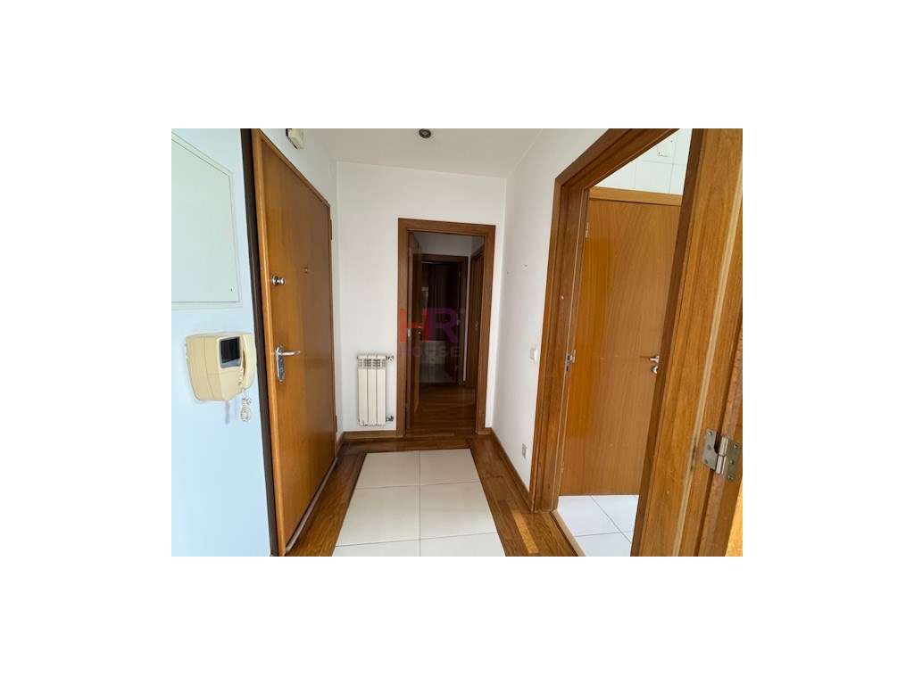 Coimbra arrenda-se t1 com lugar de garagem coberto. - Grande imagem: 4/21
