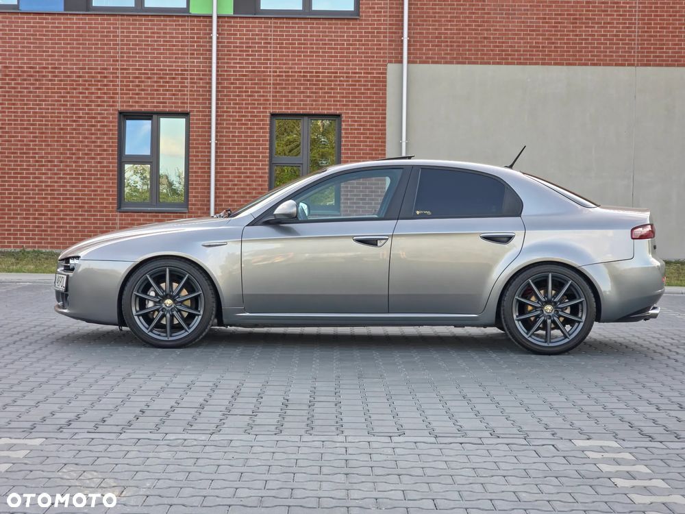 Alfa Romeo 159 - 5