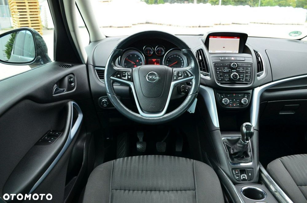 Opel Zafira - 29