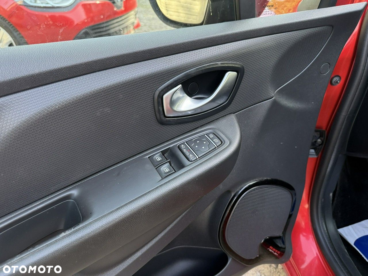 Renault Clio - 14