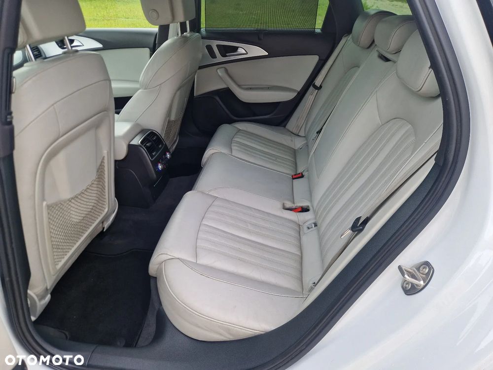 Audi A6 Avant 3.0 TDI quattro S tronic - 15