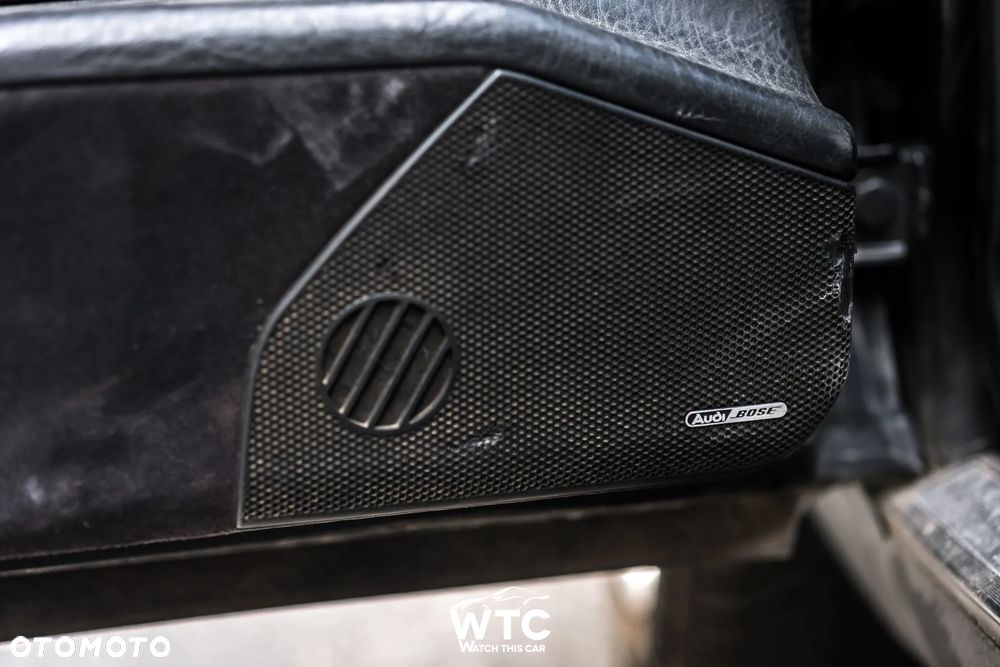 Audi V8 4.2 - 18