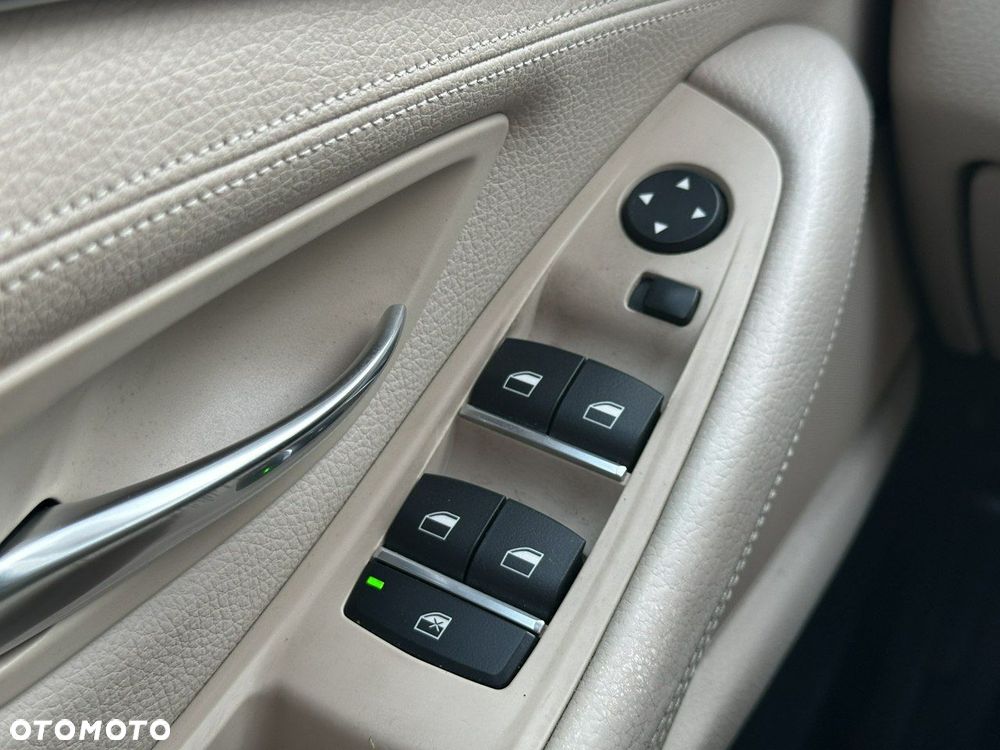 BMW Seria 5 - 31