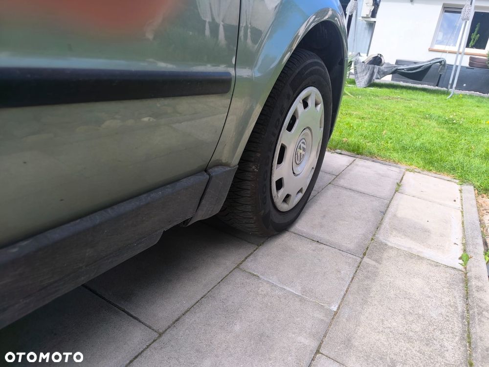Volkswagen Passat 1.6 Comfortline - 7