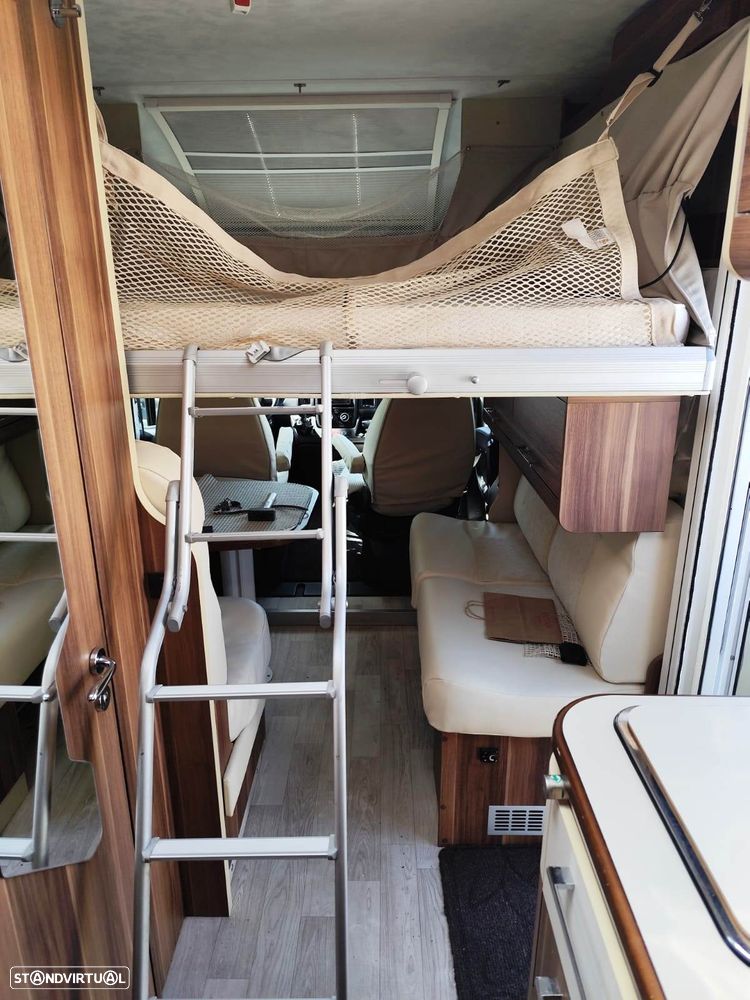 Roller Team Auto-Roller T-Line Magnifico Garage - 18