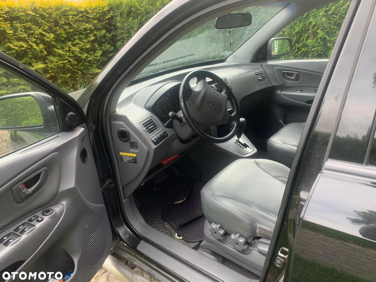 Hyundai Tucson 2.0 CRDi Elegance + - 10