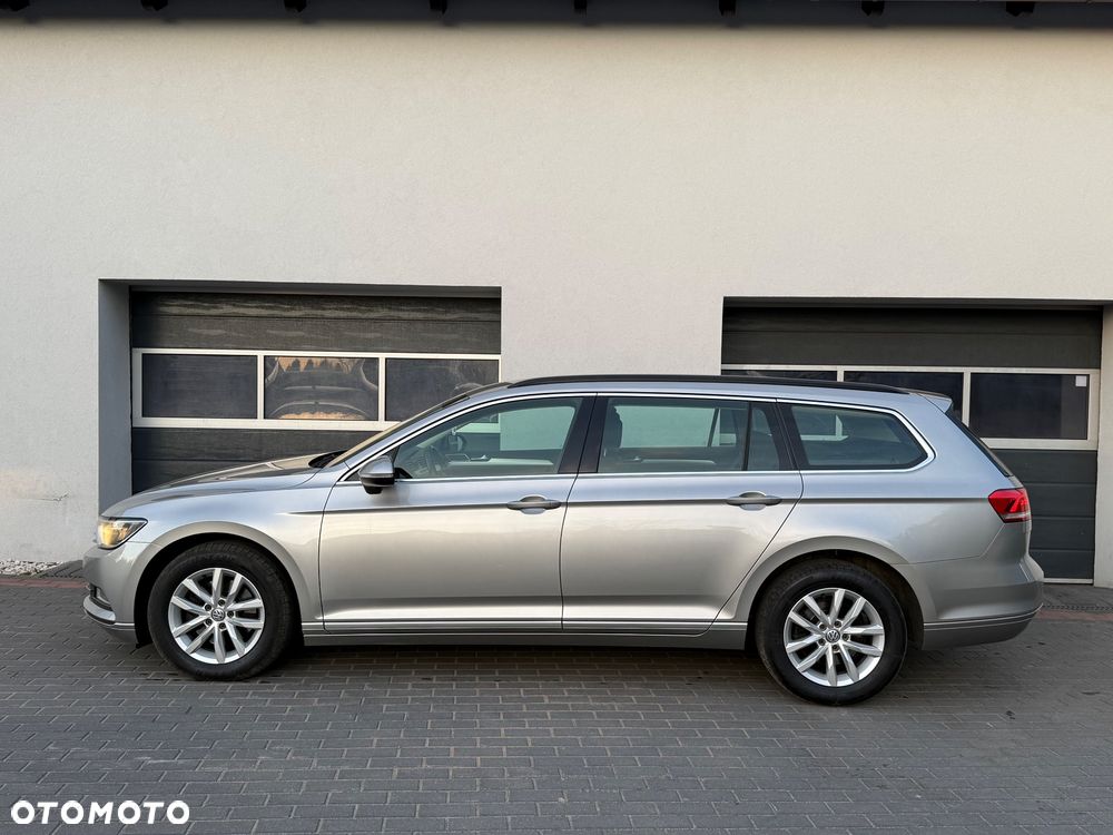 Volkswagen Passat 2.0 TDI BMT Highline DSG7 - 9