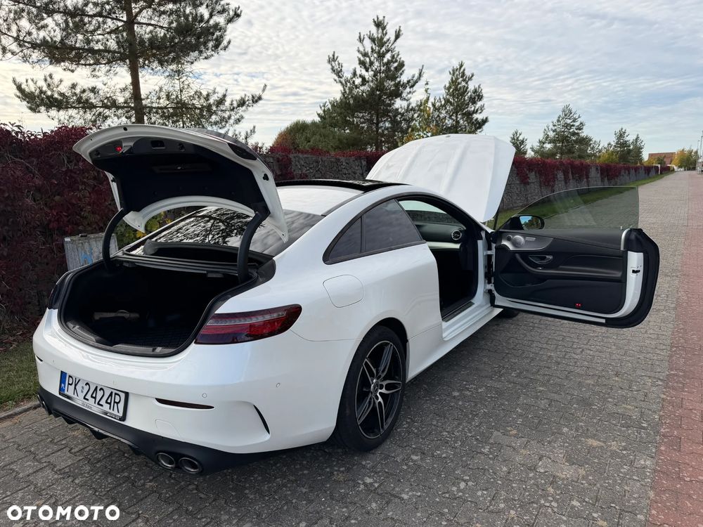 Mercedes-Benz Klasa E - 16