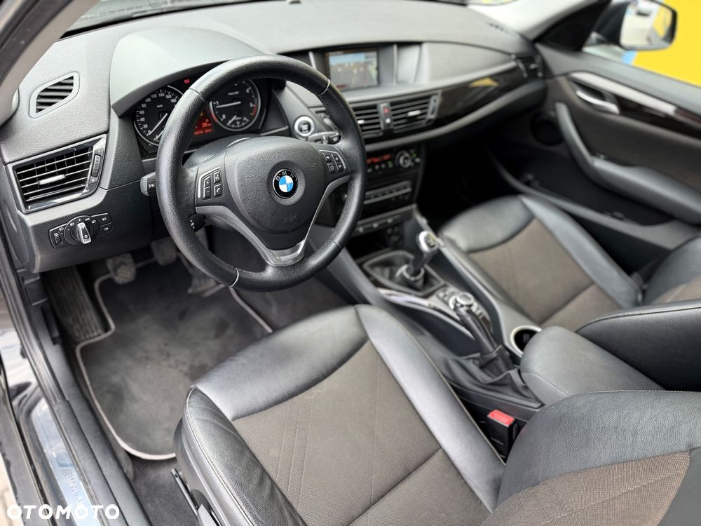 BMW X1 sDrive18d xLine - 10