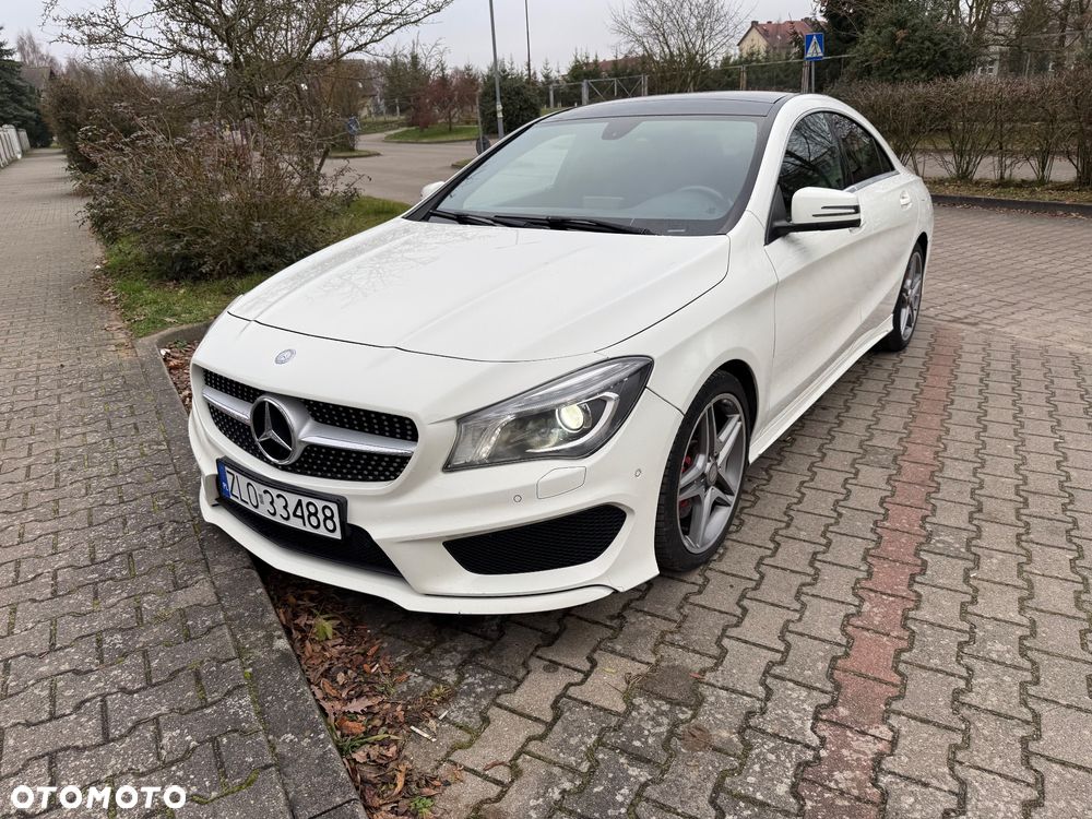 Mercedes-Benz CLA 220 CDI 7G-DCT AMG Line - 1