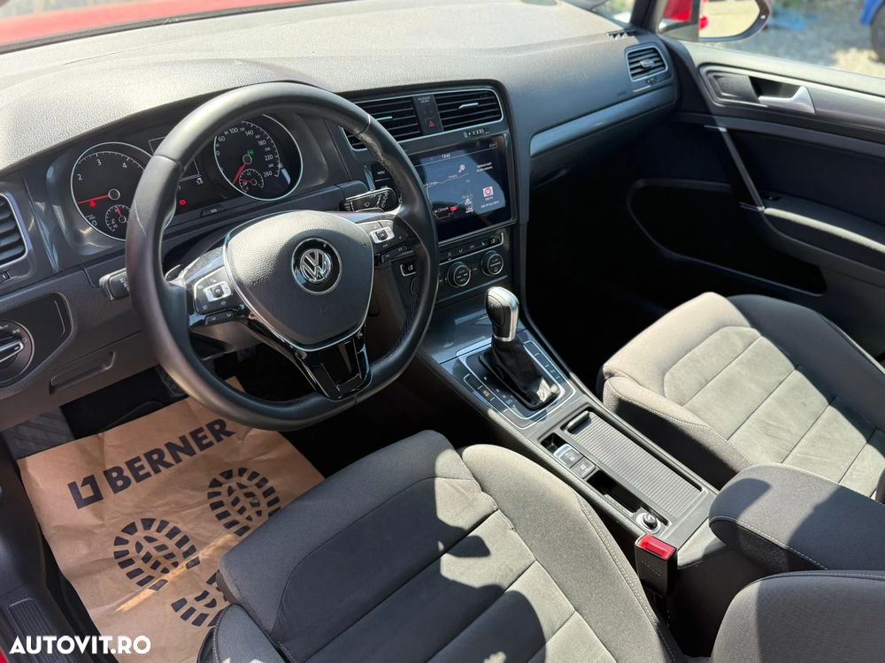 Volkswagen Golf 1.6 TDI DSG Comfortline - 9