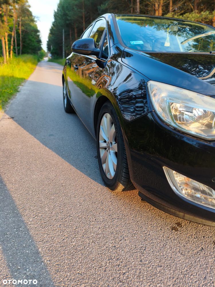 Opel Astra 1.6 T Sport - 8