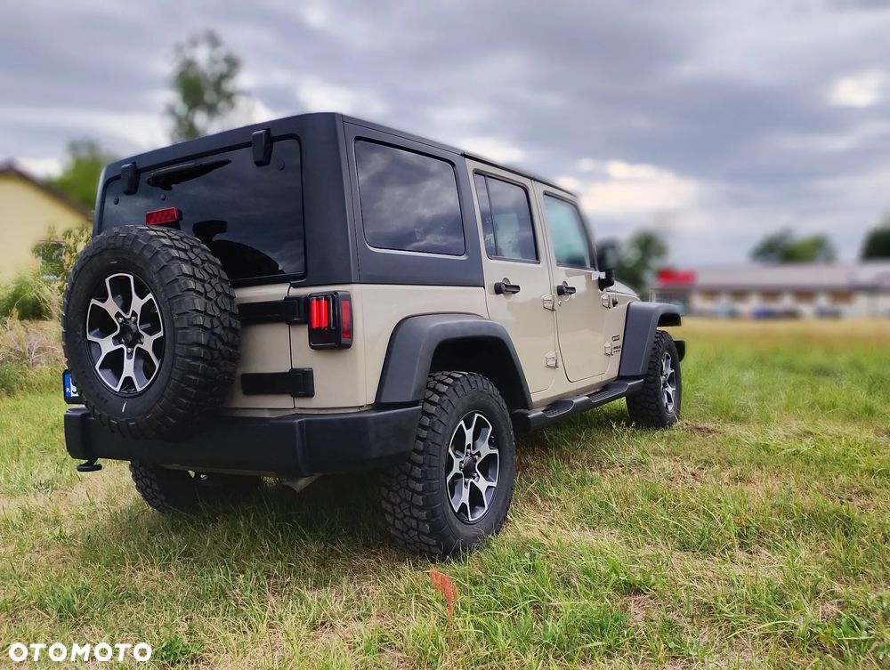 Jeep Wrangler 3.6 Unlim X - 4