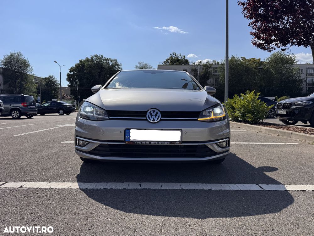 Volkswagen Golf - 14
