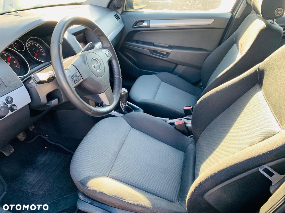 Opel Astra III 1.6 Essentia - 12