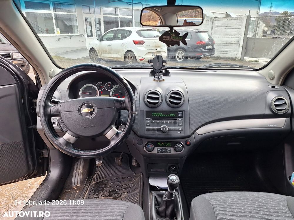 Chevrolet Aveo - 6