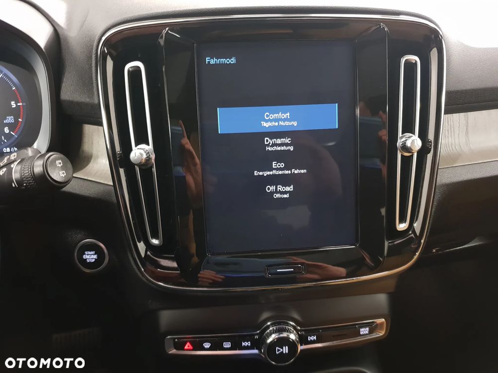 Volvo XC 40 D3 SCR Inscription - 26