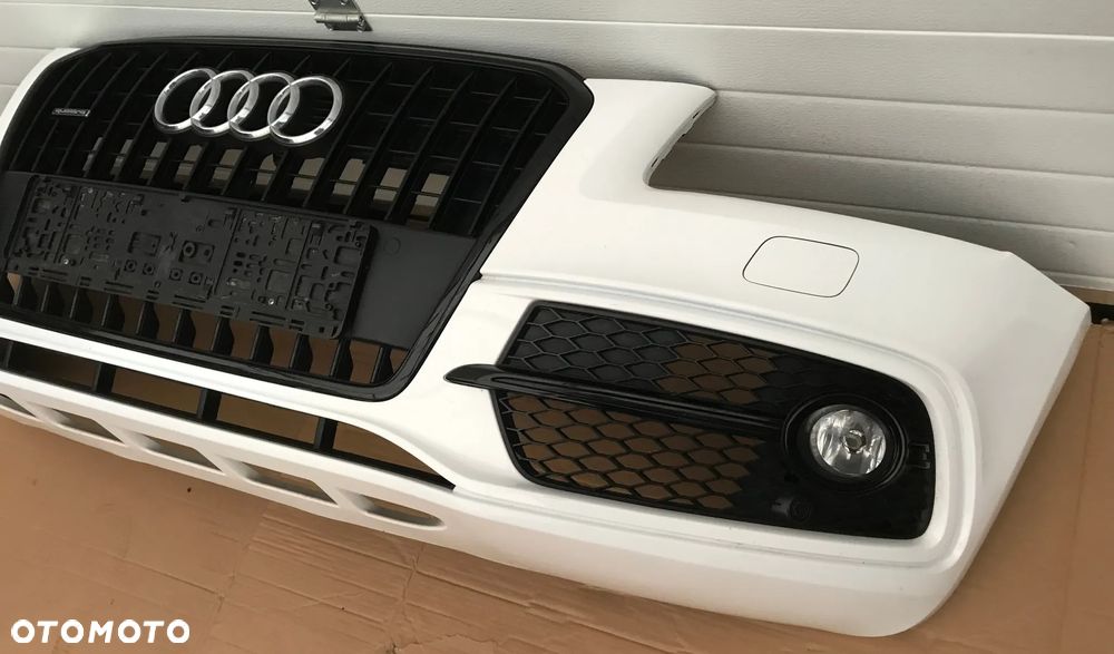 Audi Q5 8R zderzak przód przedni S-Line Black Line LY9C - 3