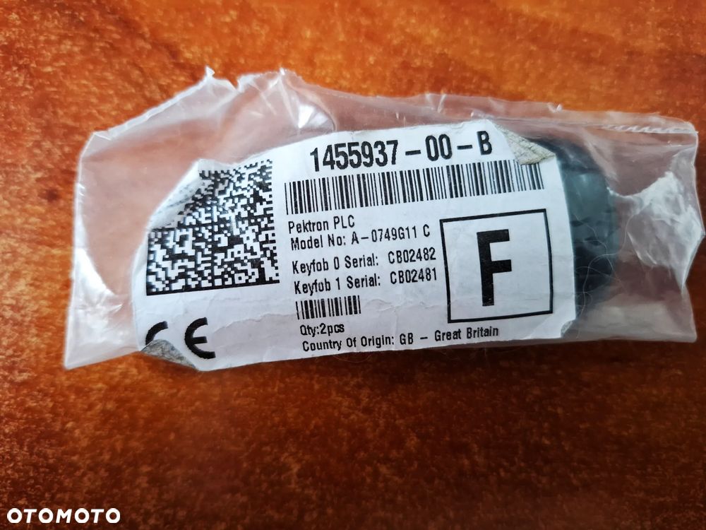 Tesla 3 Y S kluczyk KEYFOB 1819445-00-B, 1455937-00-B NOWY oryginalny - 7