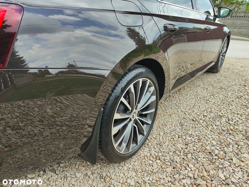 Skoda Superb 2.0 TDI L&K DSG - 12